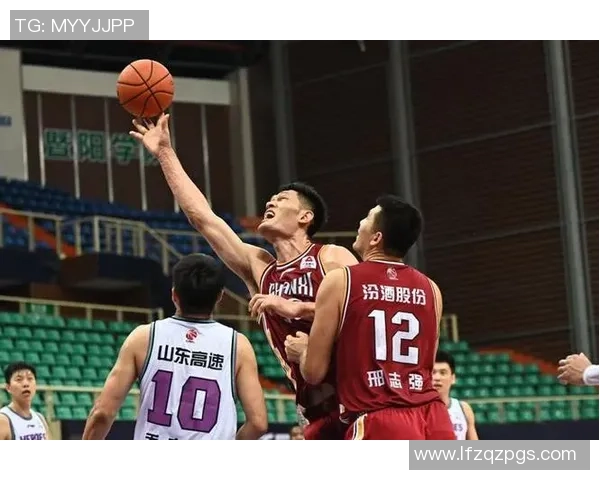 南京篮球队近期状态分析与未来发展展望 南京篮球队近期状态分析与未来发展展望